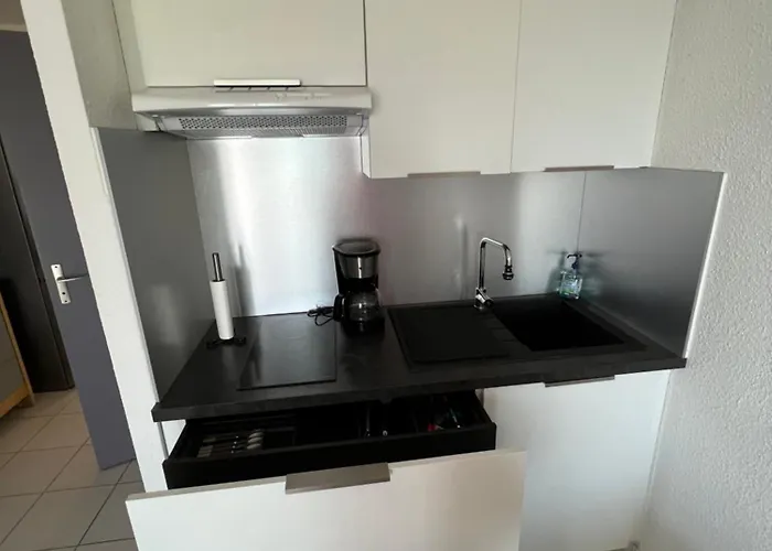 Bord De Avec Piscine דירה סן-ניקולאו