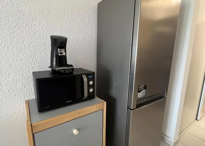 Bord De Avec Piscine סן-ניקולאו