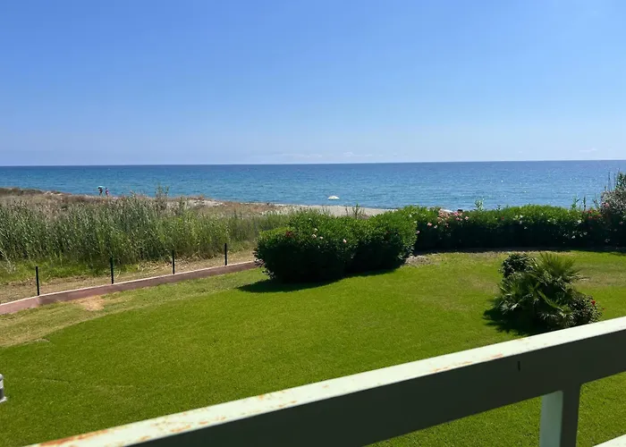 Bord De Avec Piscine *